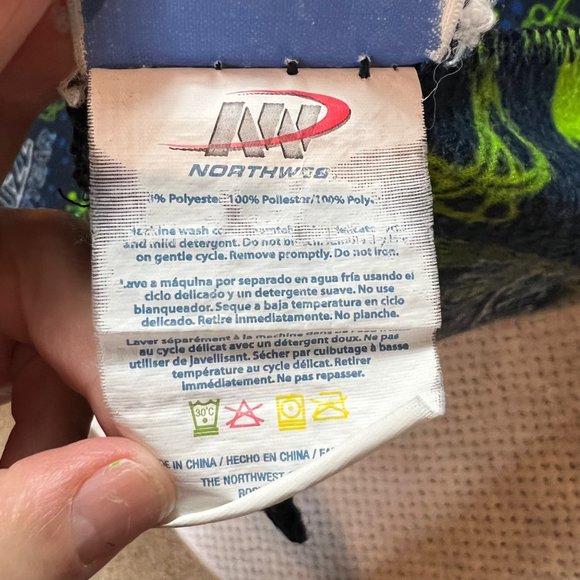 Northwest Buzz Lightyear and Alien Fleece Blanket Throw Blue Green Space Alien - Picture 6 of 9